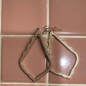 Kendra Scott earrings